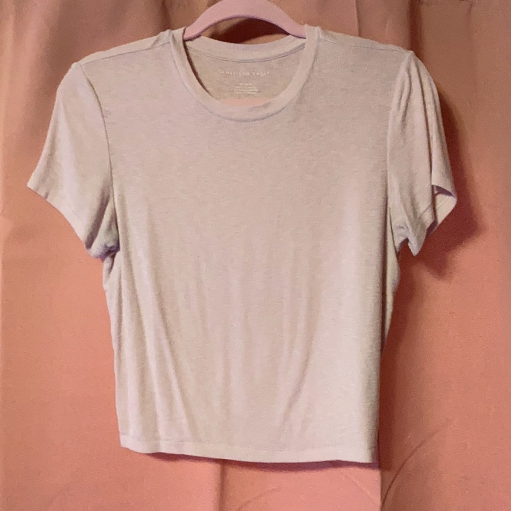 American Eagle top. pinkish white